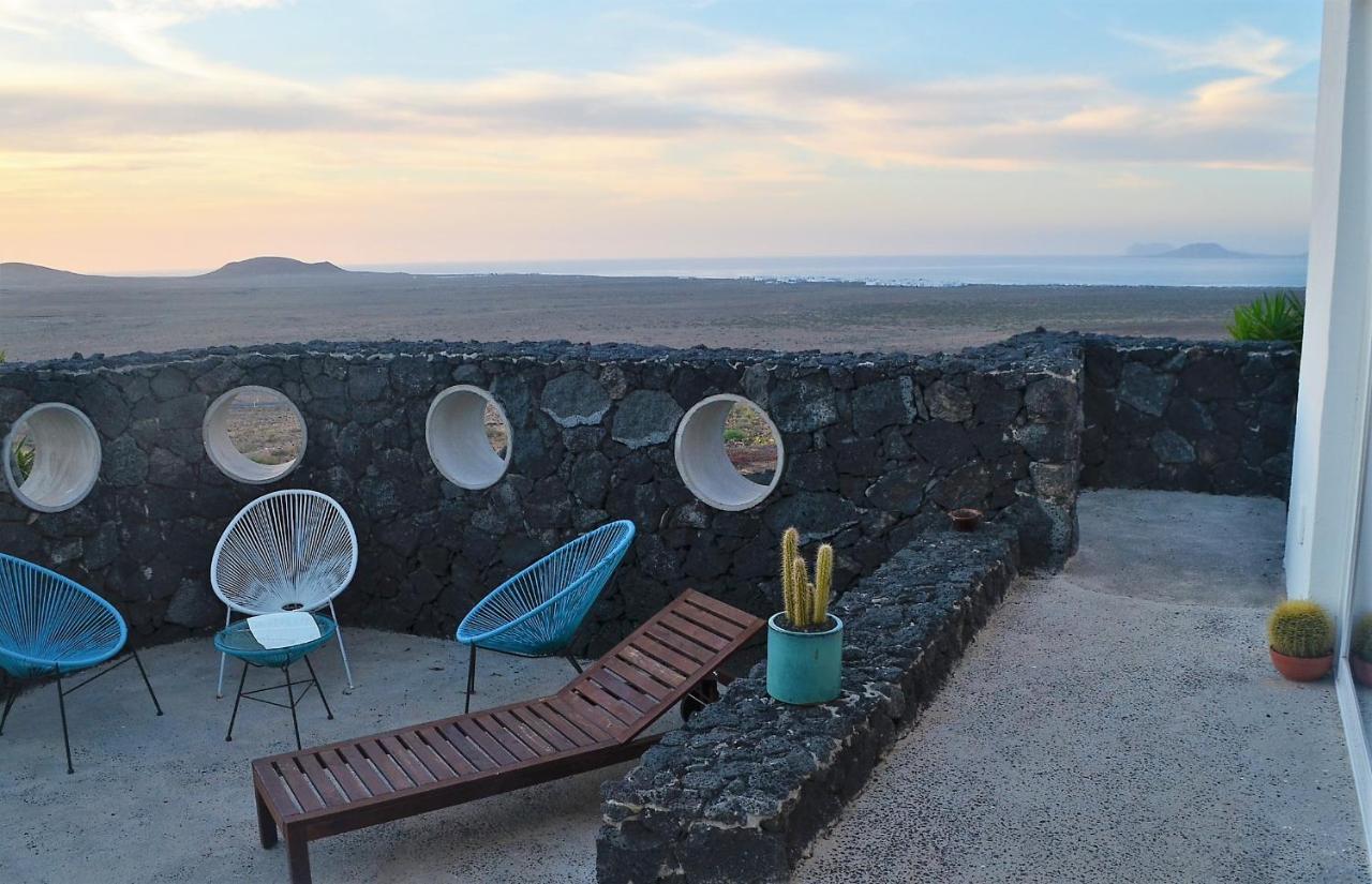 El Refugio Apartment Famara Exterior photo