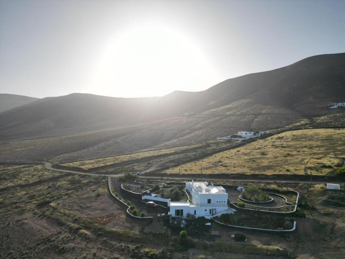 El Refugio Apartment Famara Exterior photo